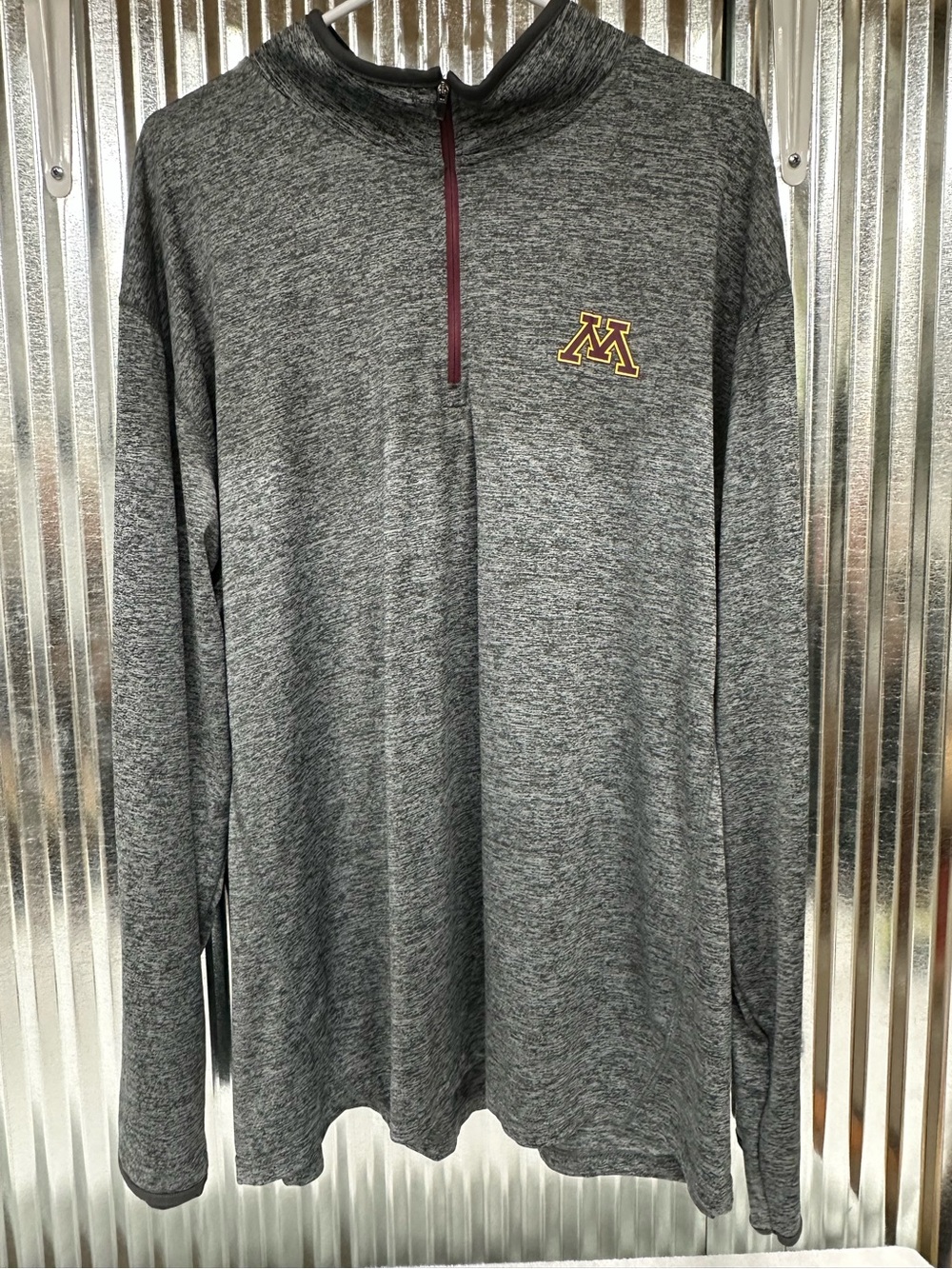 University of Minnesota Gophers XXL Quarter Zip Pullover